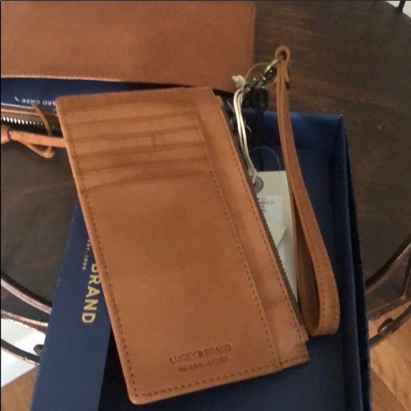 LUCKY BRAND Wristlet Clutch - Picture 6 of 6